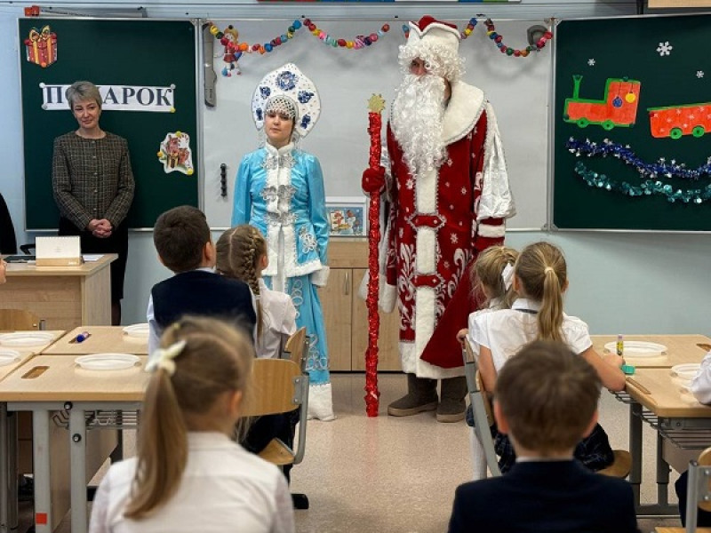 &quot;Киноуроки в школах России&quot;. &quot;Новогодний подарок&quot;..